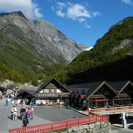 Hotel Briksdalsbre Fjellstove Esterno foto