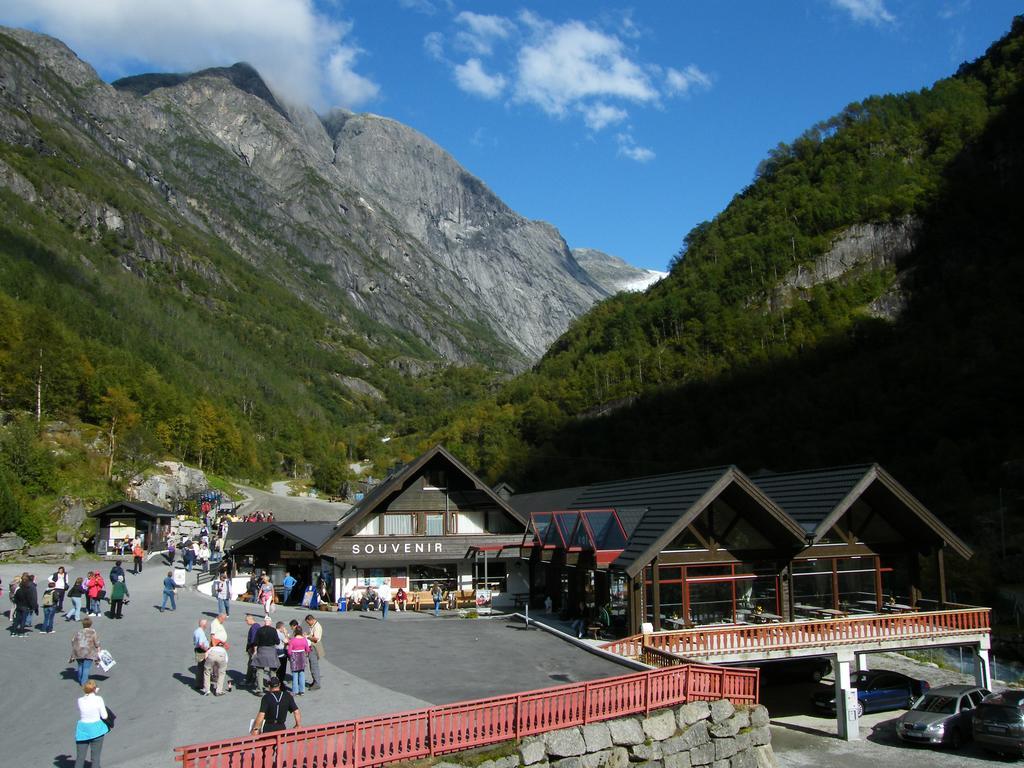 Hotel Briksdalsbre Fjellstove Esterno foto